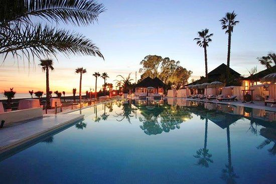 Centro Comercial Laguna Village